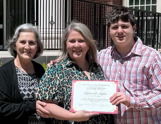 Dawn Stephens with relatives