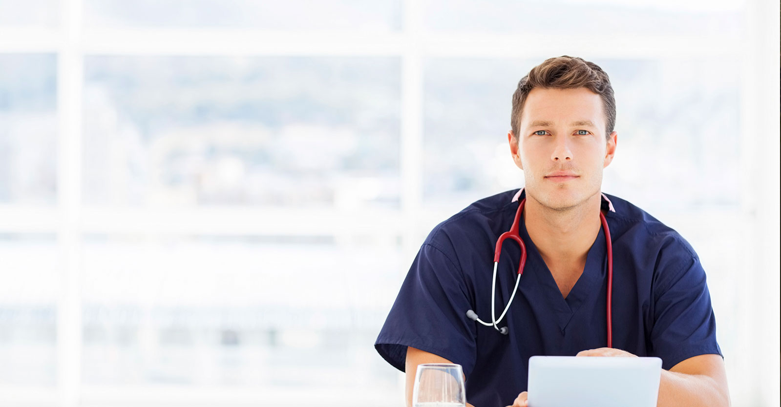 Nurse using a tablet